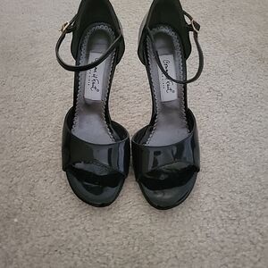 Comme Il Faut Argentine Tango Black Patent Ankle-Strap Open-Toe Heels 37 7